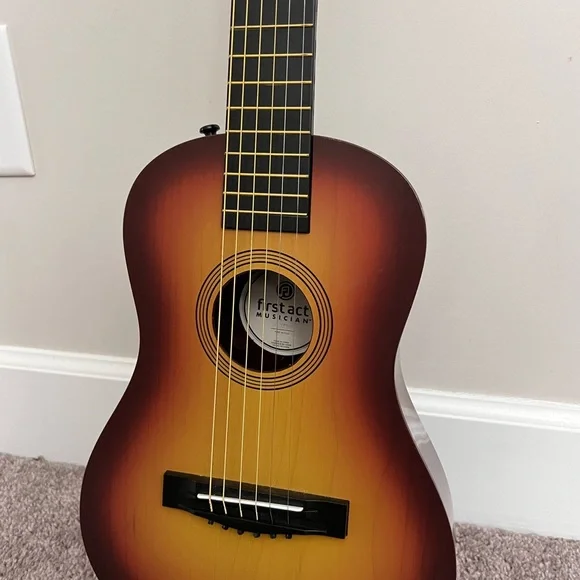 First Act Musician Parlor Acoustic Guitar - Sunburst - Picture 2 of 8